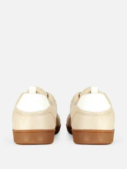 Baskets Basses à Semelle En Gomme