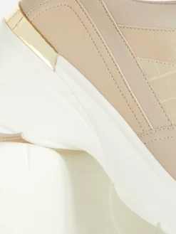 Baskets Compensées Avec Finitions Métallisées