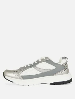 Baskets De Sport à Empiècements En Maille