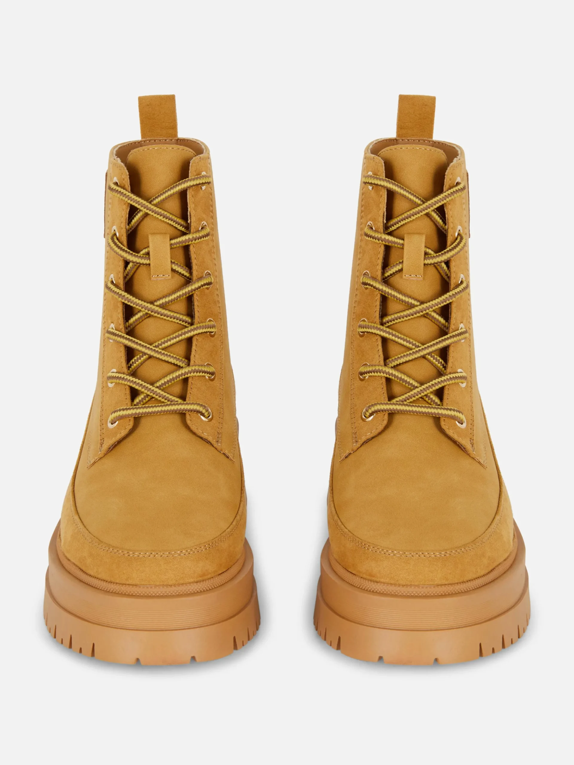 Bottines à Lacets Et Semelle En Gomme