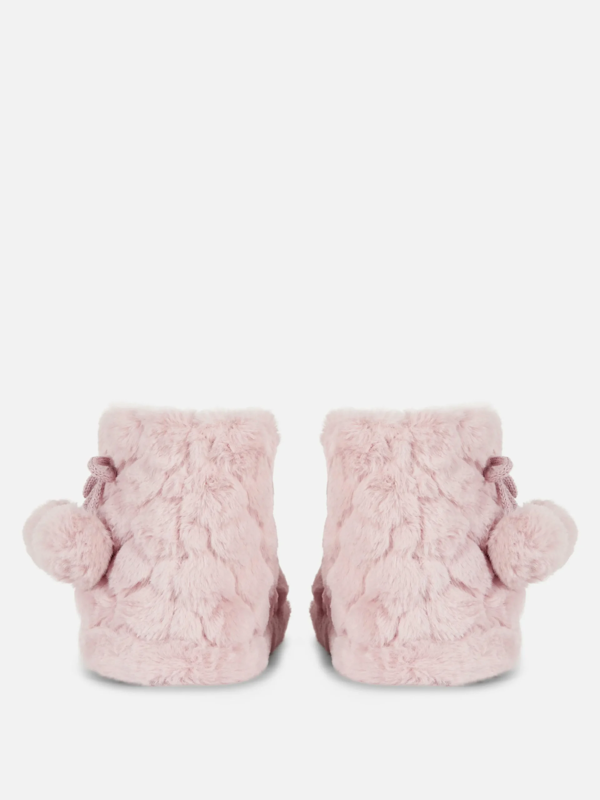 Bottines Duveteuses à Pompons