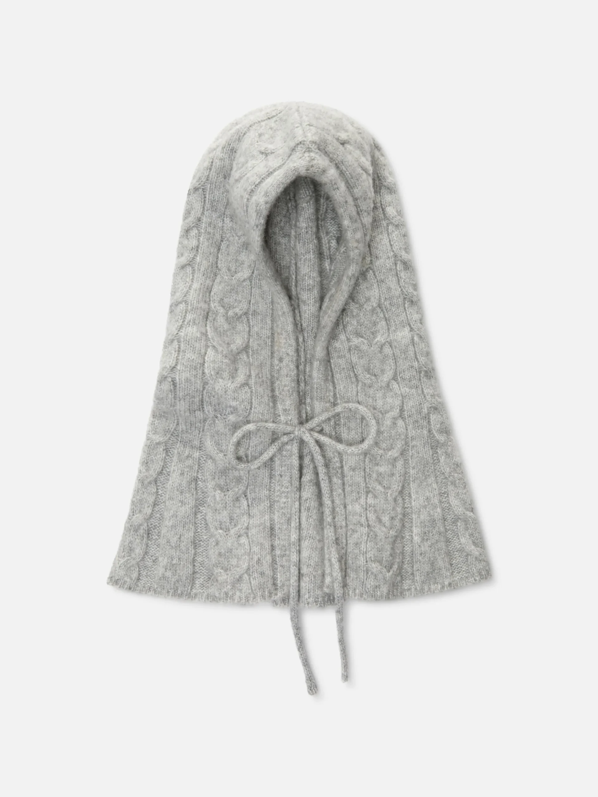 Capuche En Maille Torsadée Rita Ora