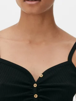 Caraco à Encolure Boutonnée