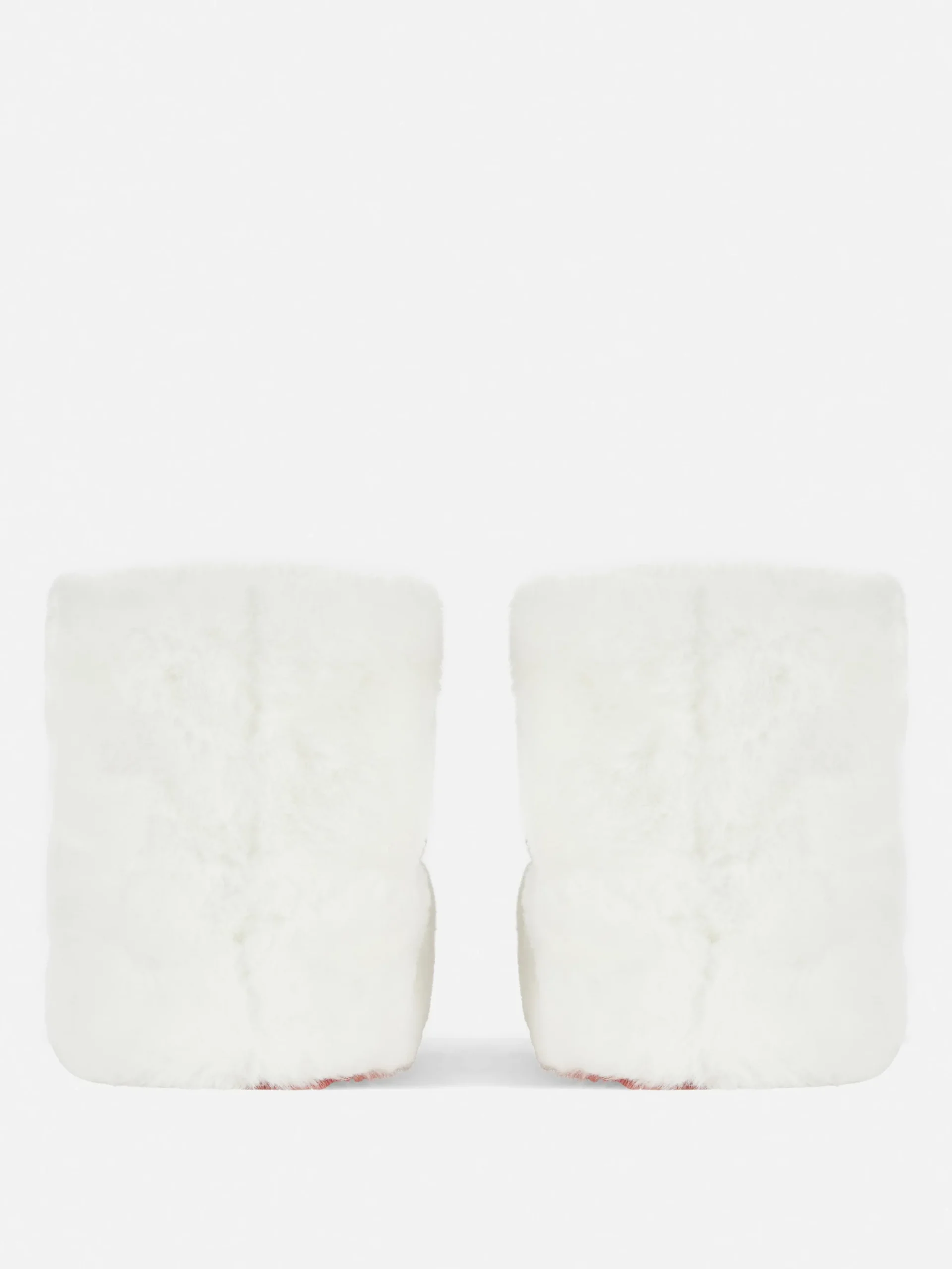 Chaussons Duveteux Hello Kitty