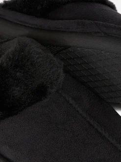 Chaussons En Suédine