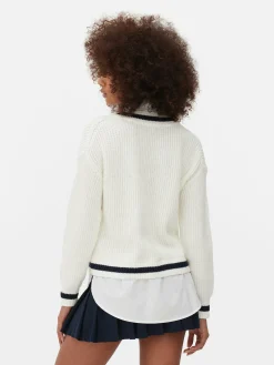 Chemise Et Pull Deux-en-un De Style Universitaire