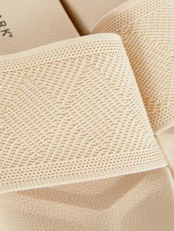 Claquettes De Piscine Avec Bride En Crochet