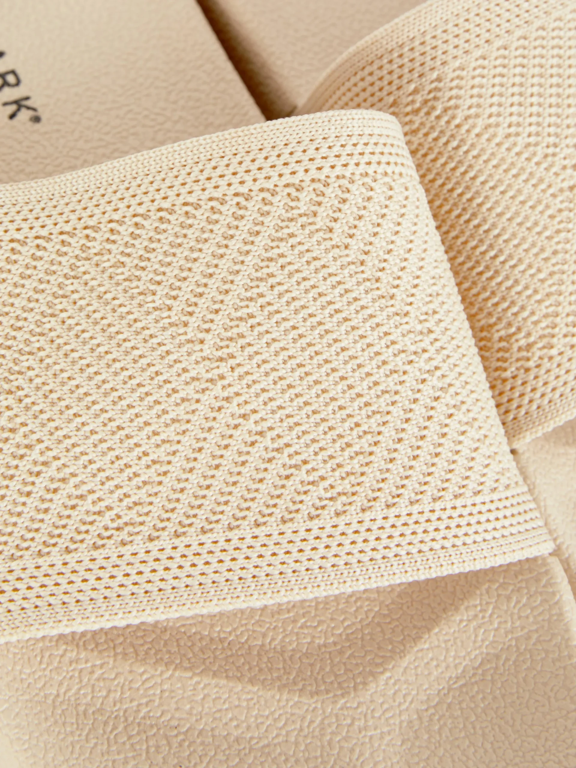 Claquettes De Piscine Avec Bride En Crochet