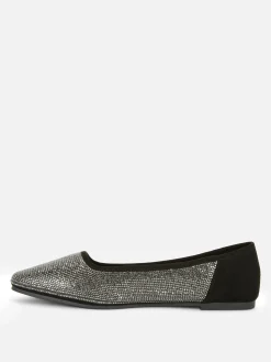 Escarpins Cloutés à Bout Carré