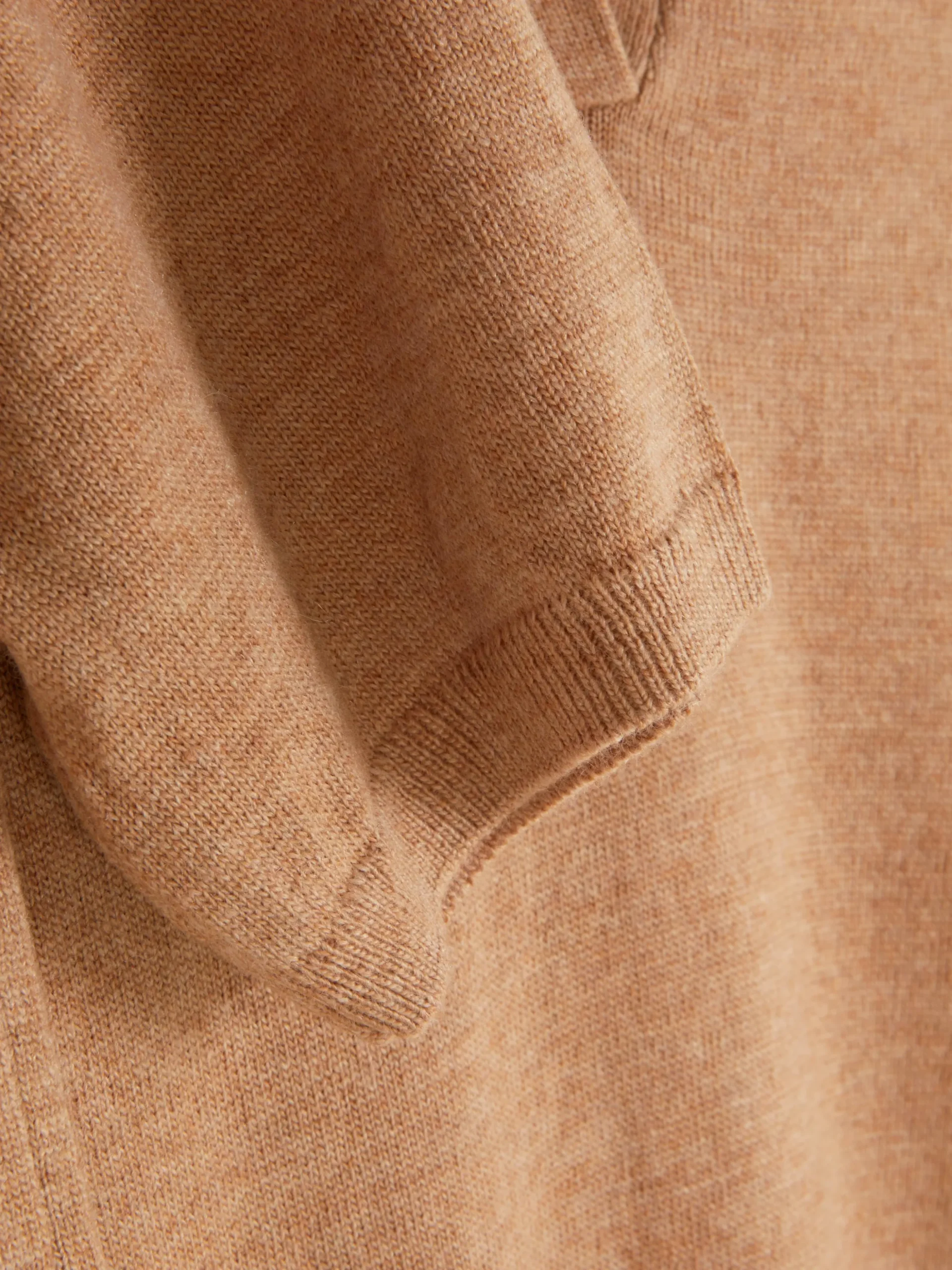 Haut En Maille Fine à Col Et Manches Courtes