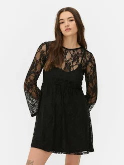 Mini Robe En Dentelle Beetlejuice X Colleen Atwood