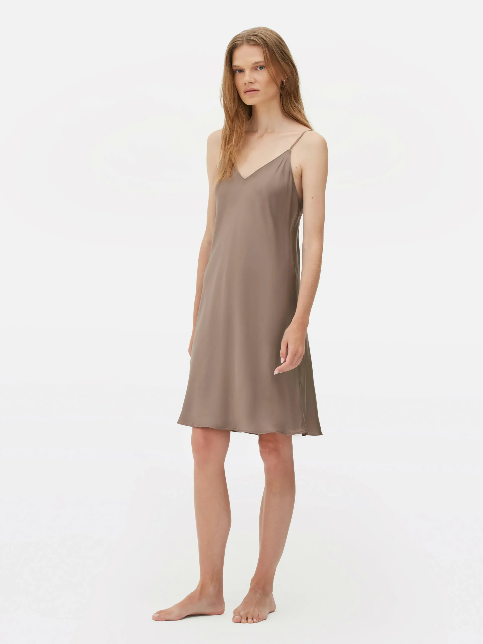 Nuisette En Satin à Col En V