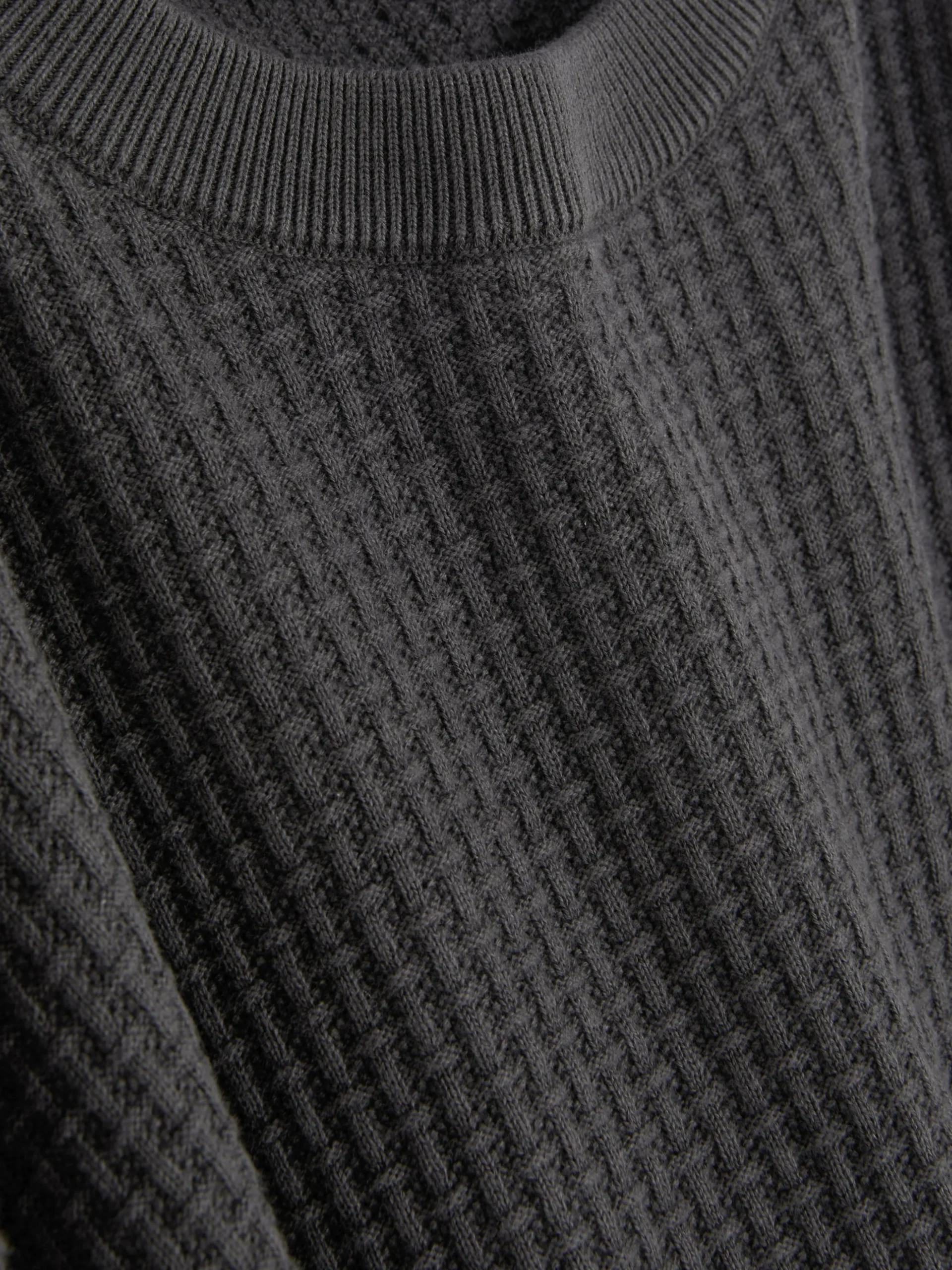 Pull à Col Ras-du-cou En Point De Panier Tressé