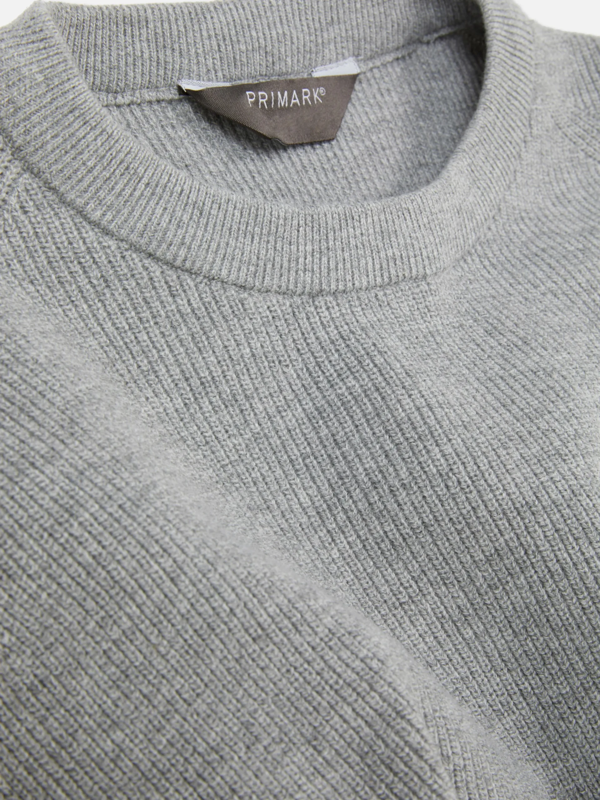 Pull Côtelé à Col Ras-du-cou