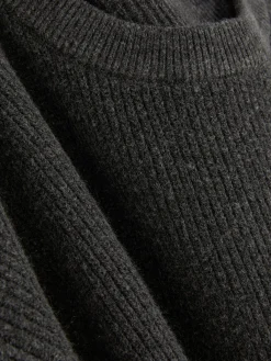 Pull Côtelé à Col Ras-du-cou
