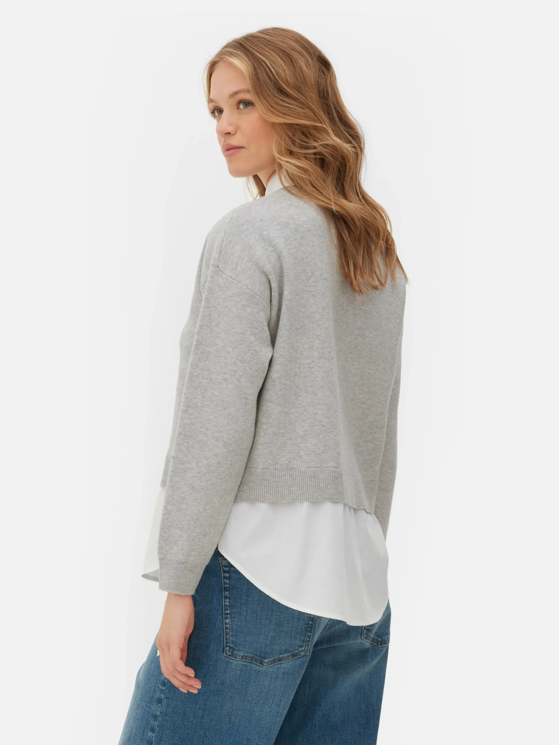 Pull Tricoté à Message Et Chemise Deux-en-un