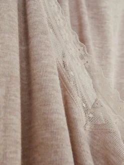 Pyjama à Manches Longues Avec Finitions En Dentelle