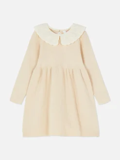 Robe En Maille à Col Brodé