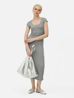 Robe Mi-longue Côtelée Et Décolletée