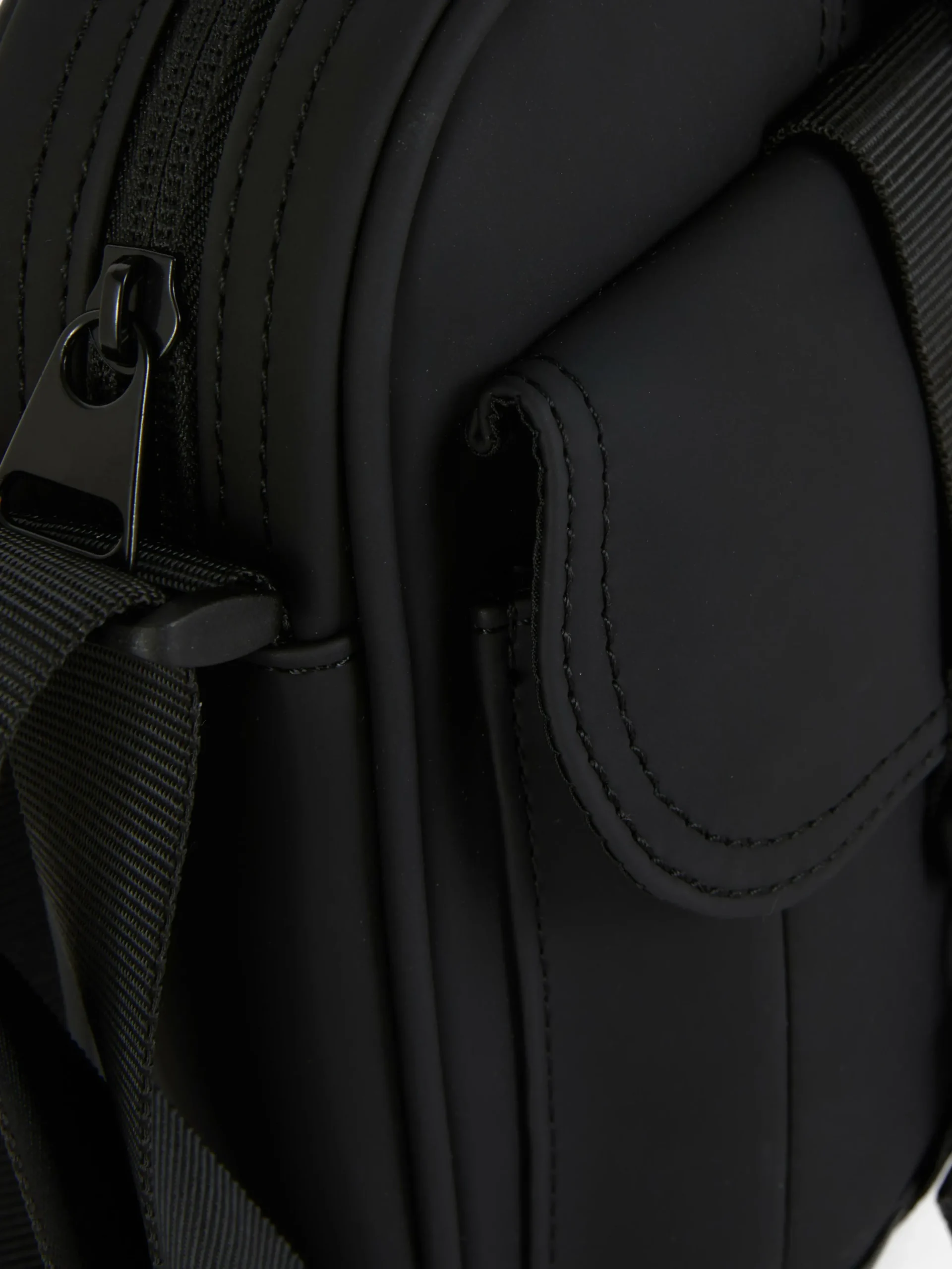 Sac Caoutchouté à Bandoulière