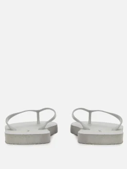 Tongs Plates Essential