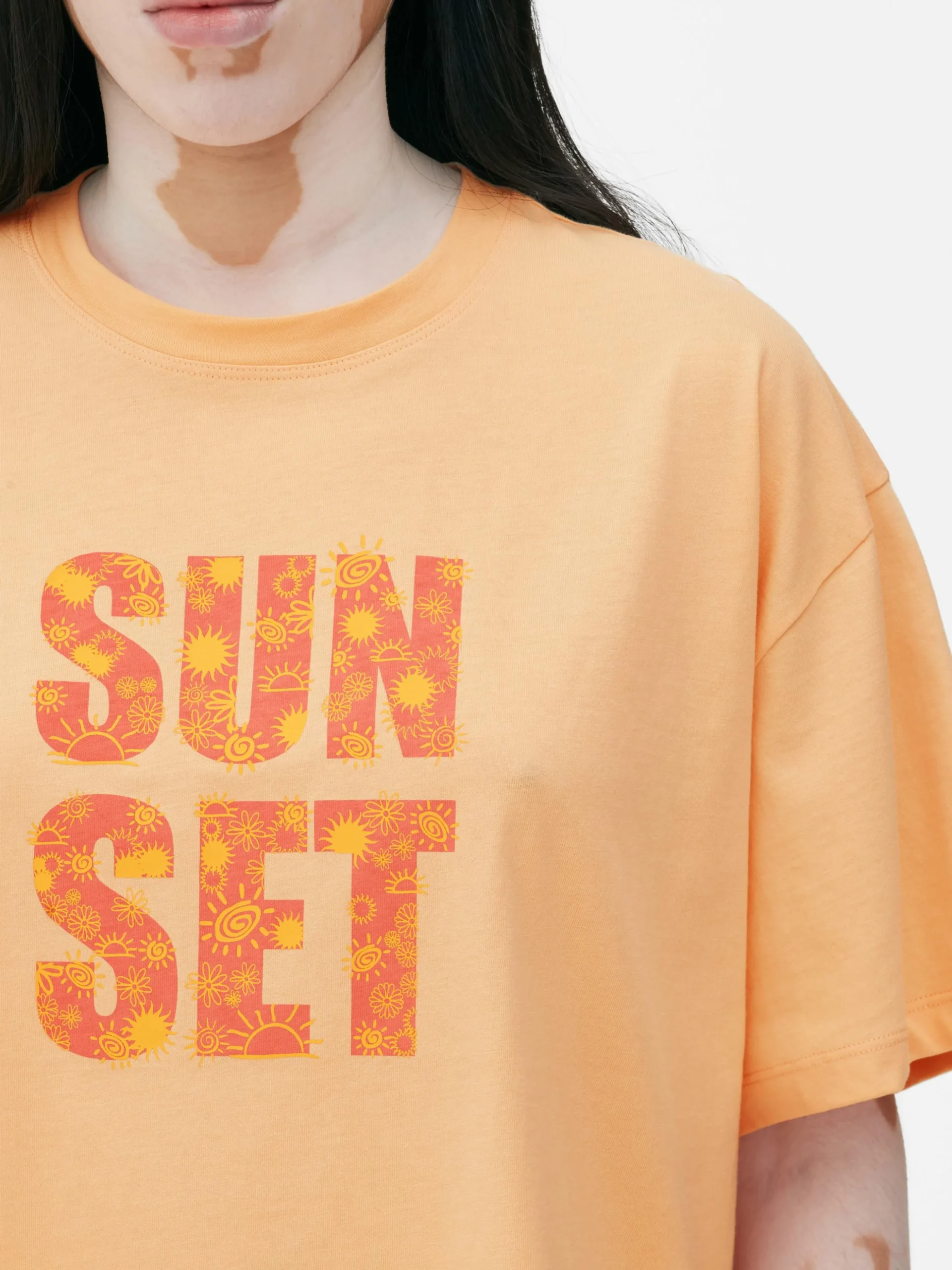 T-shirt Coupe Droite à Motif Graphique